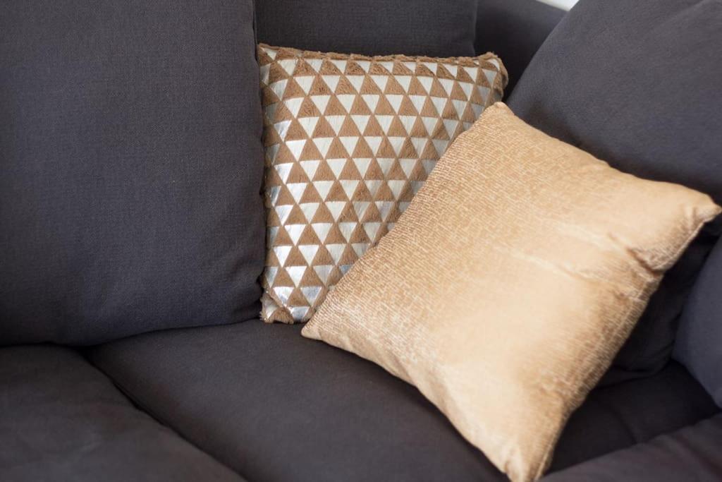 Goudhaen Luxury Private Apartments Jan Thiel Beach エクステリア 写真